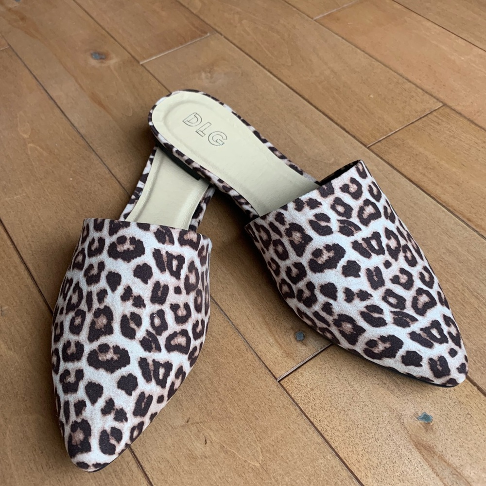 DLG Cheetah loafers